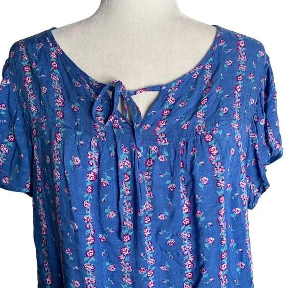 Lee Boho Flutter Sleeve Peasant Top M Blue Floral Rayon Tie Neck Bohemian - Picture 2 of 6